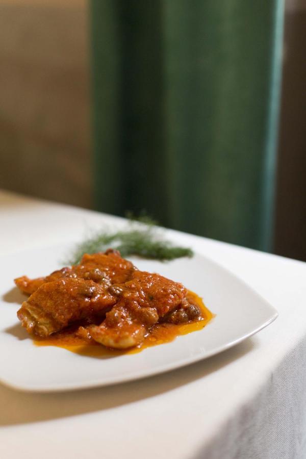 Hotel Ristorante Umbria Orvieto Eksteriør bilde