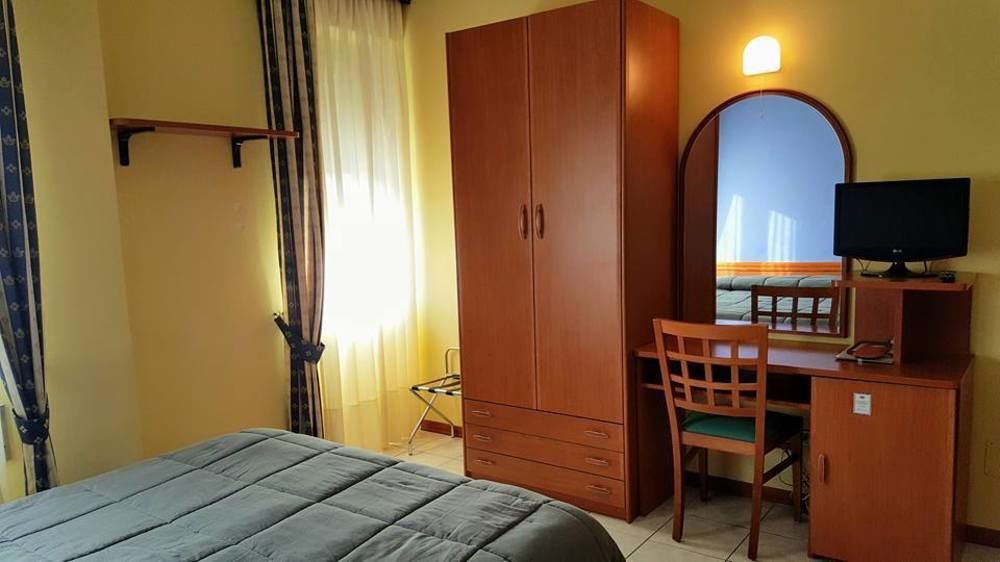 Hotel Ristorante Umbria Orvieto Eksteriør bilde