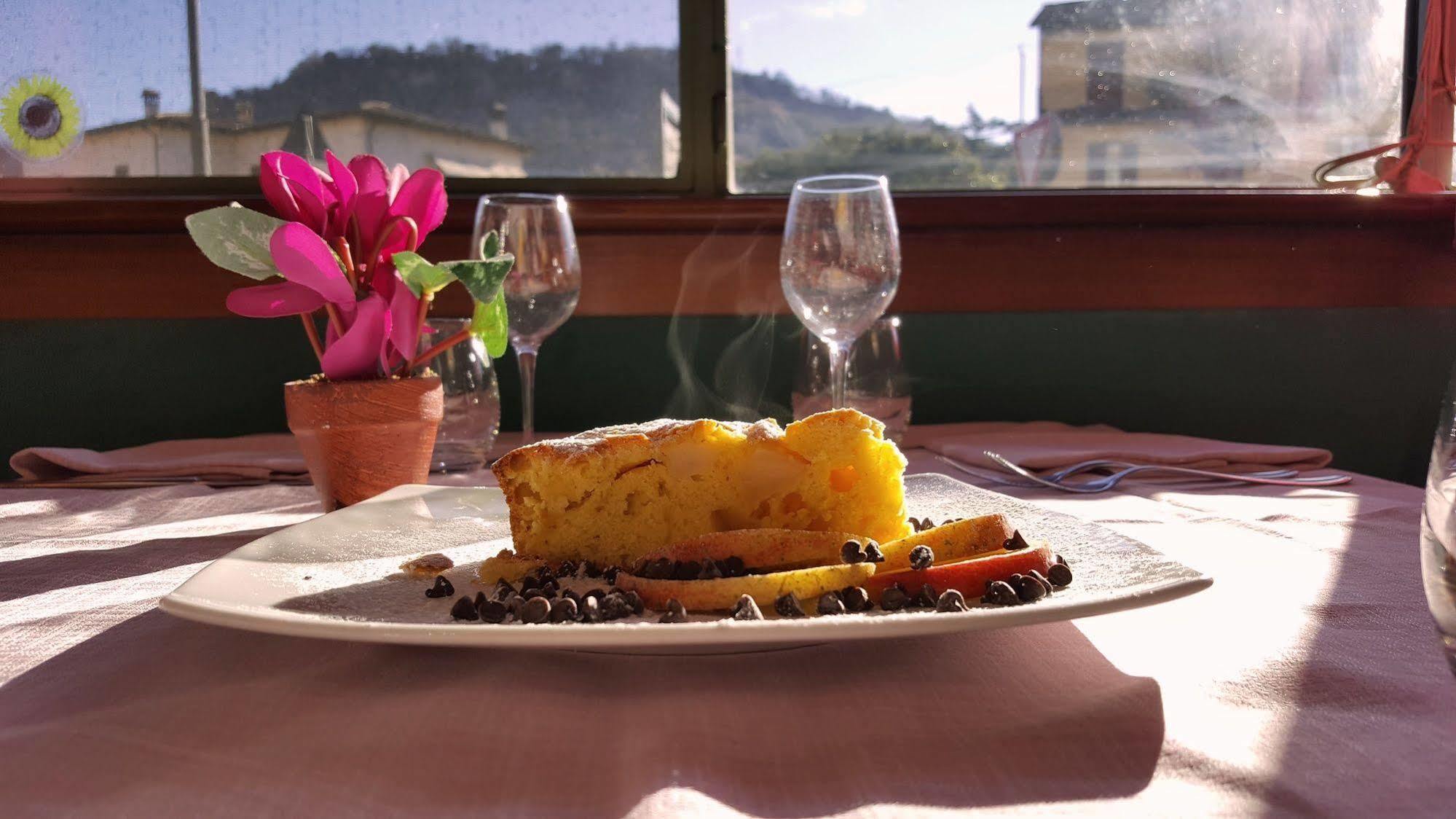 Hotel Ristorante Umbria Orvieto Eksteriør bilde