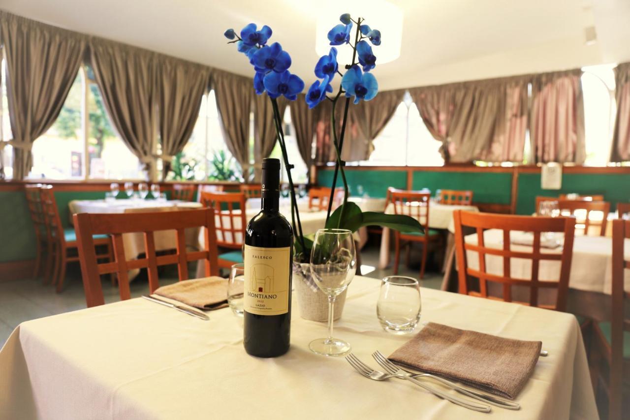 Hotel Ristorante Umbria Orvieto Eksteriør bilde